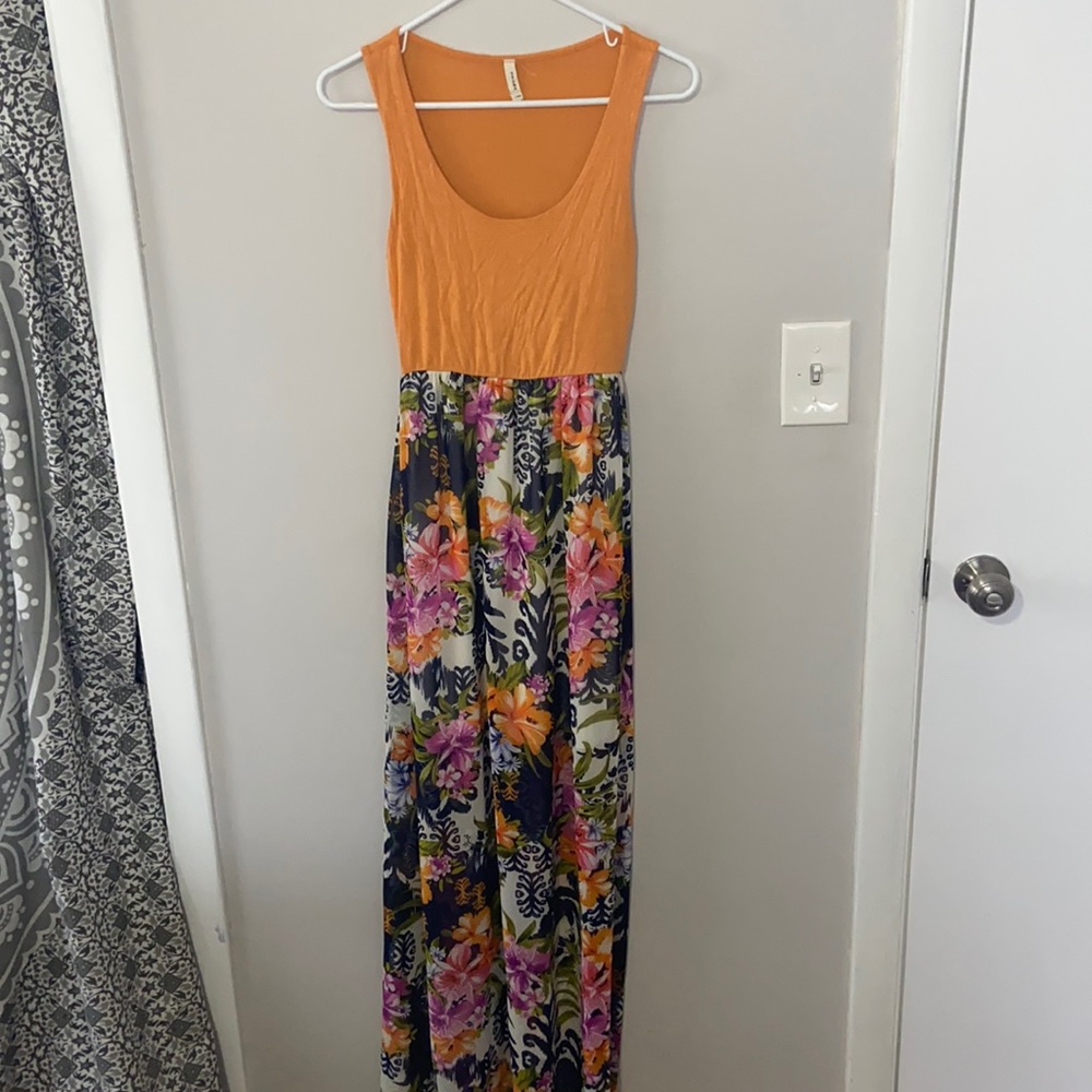 Beautiful orange floral maxi dress